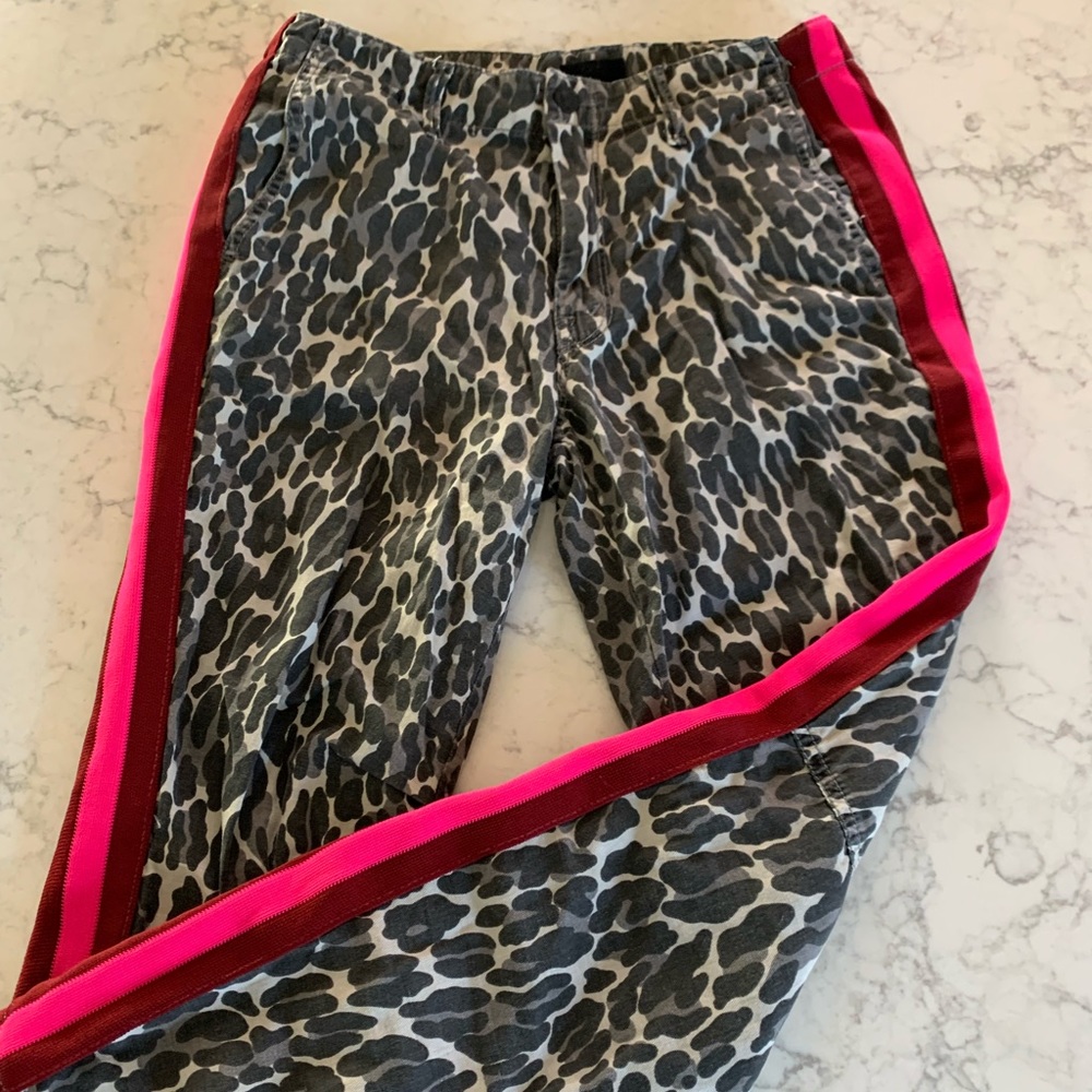 Mother no zip boutique leopard print joggers